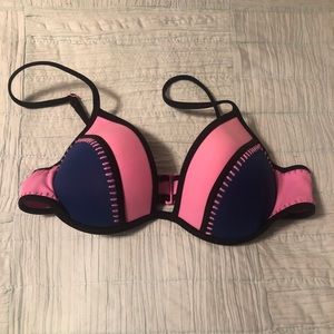 Victoria’s Secret bikini top